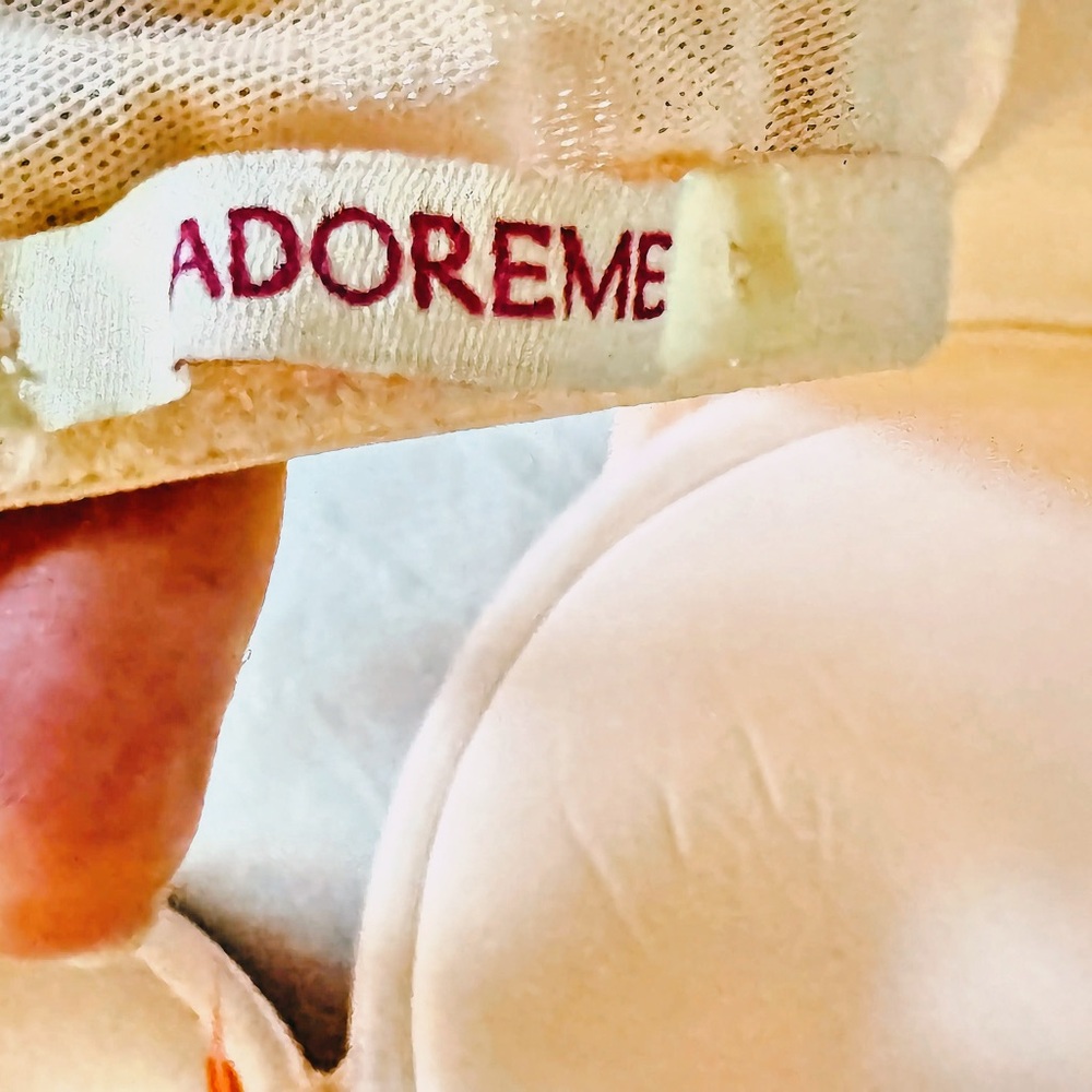 Adore Me Ivory Lingerie Set 36D